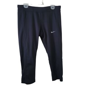 Nike Dri Fit Black Cropped Athletic Leggings